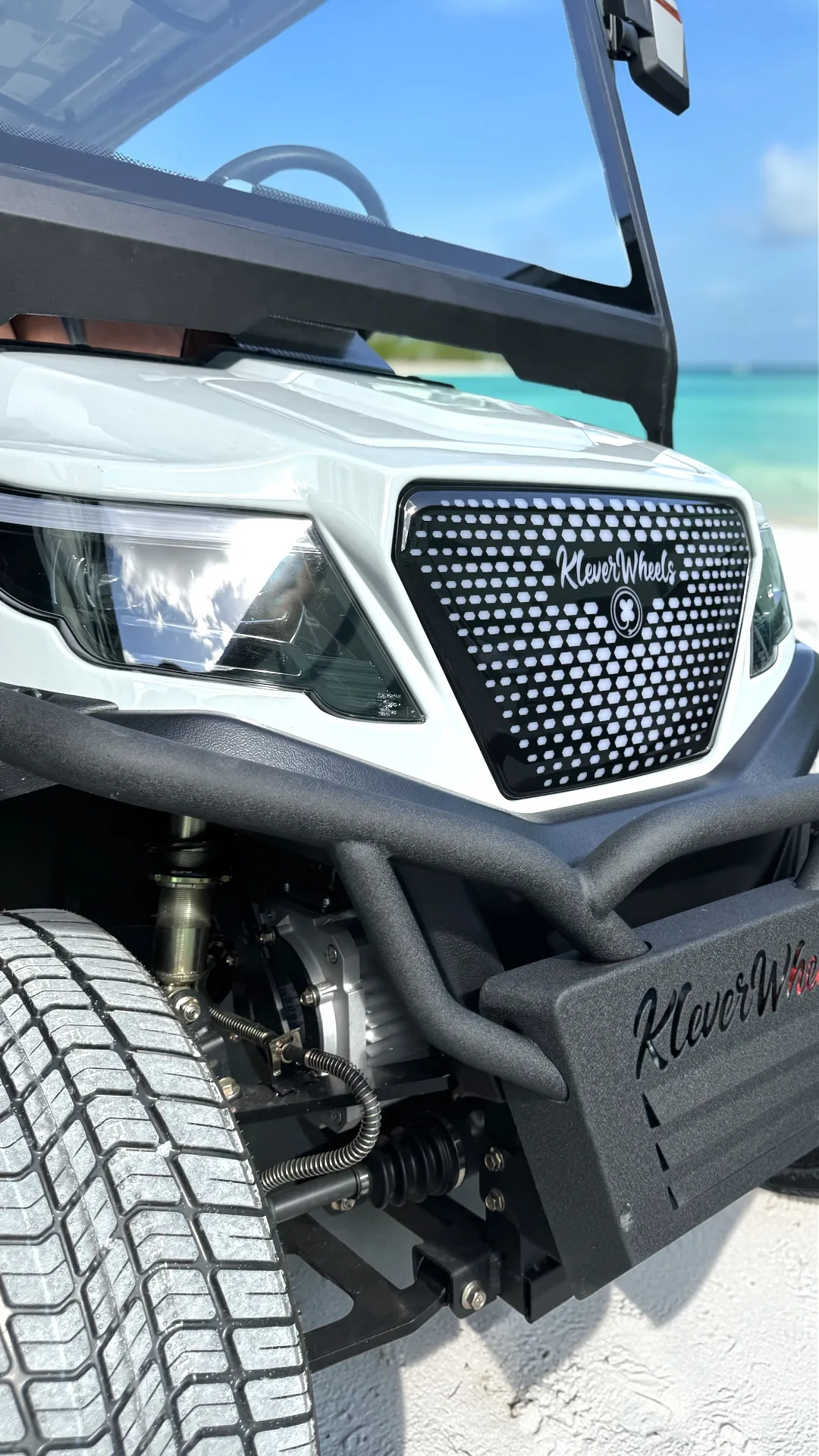 KleverDiamond-6L Solar: carrito de golf eléctrico de 6 asientos con tracción total, ultralujo y panel solar de 360 W